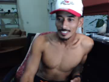 4sian7atino